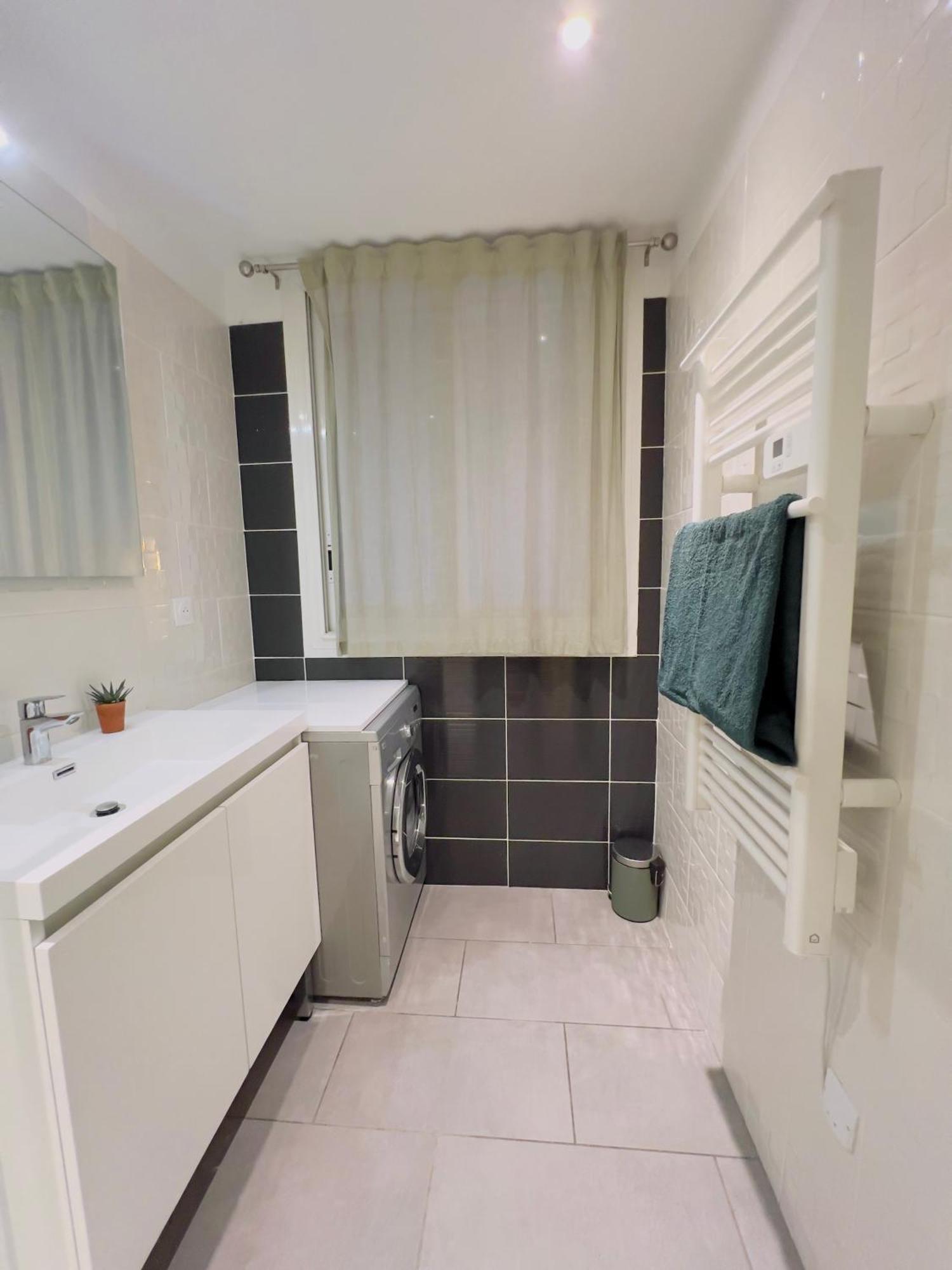 Superbe T3 Sejour Marseille Clim 2 Balcons Timone Apartment Luaran gambar